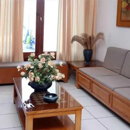 Hotel de apartamente Christina